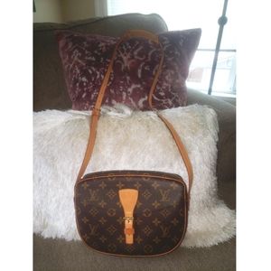 Louis Vuitton Purse